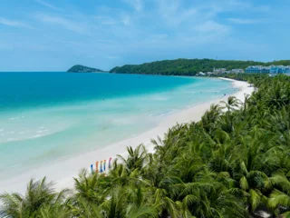 Bãi Khem beach from above